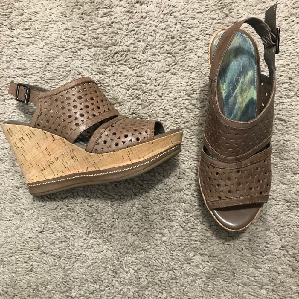 Sam Edelman wedges - Picture 2 of 3